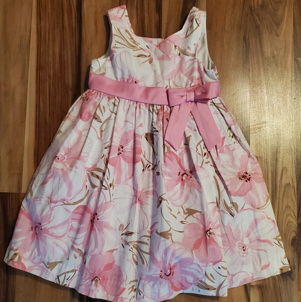 Girls springtime dress